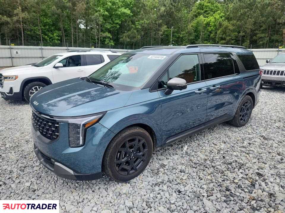 Kia Carnival 2025 3