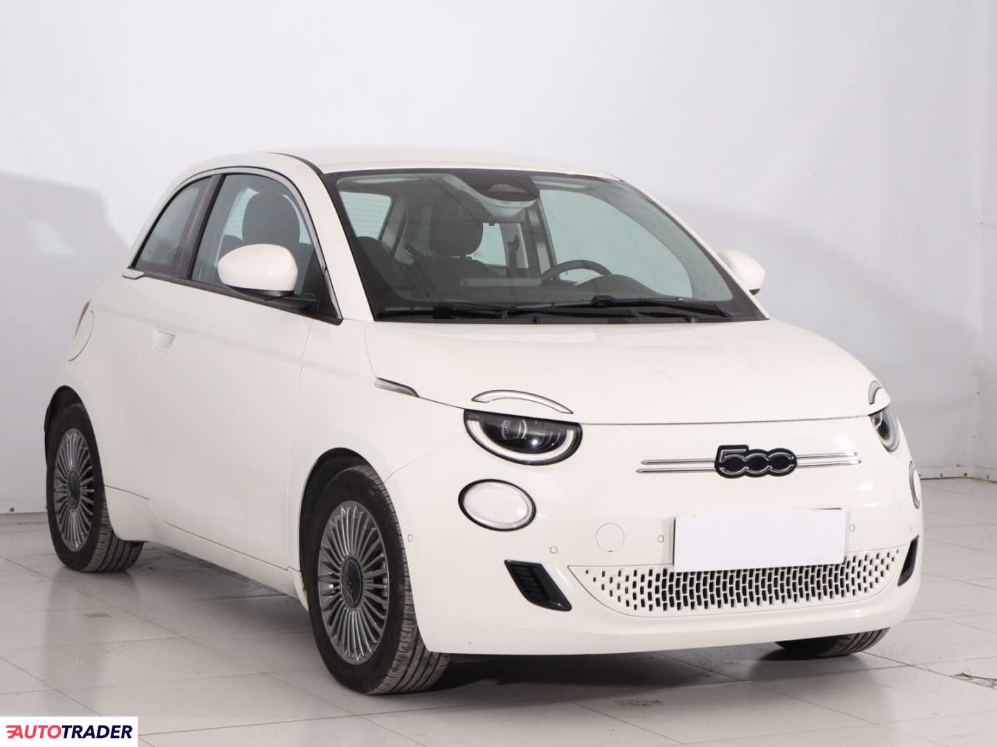 Fiat 500 2023 93 KM