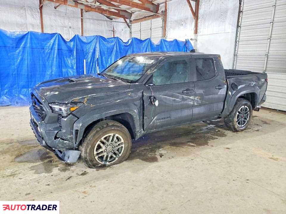 Toyota Tacoma 2025 2