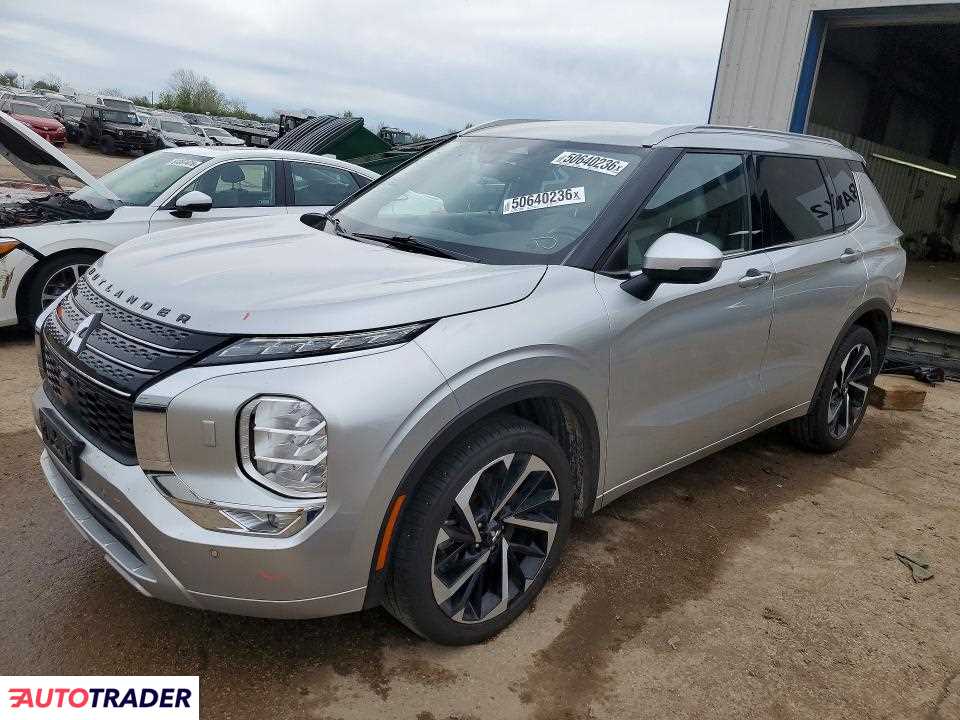 Mitsubishi Outlander 2022 2