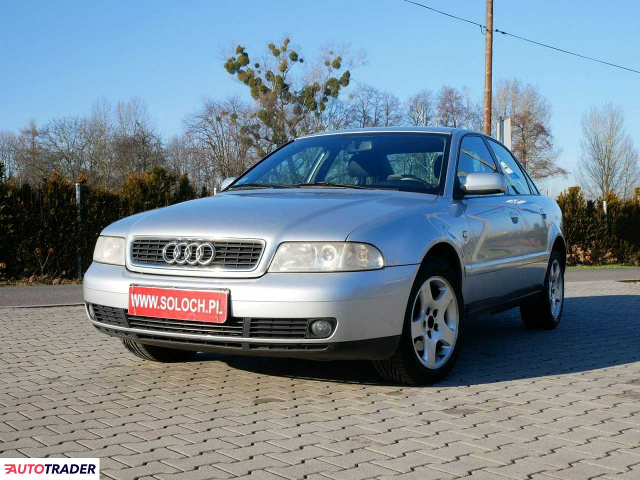 Audi A4 1999 1.8 125 KM