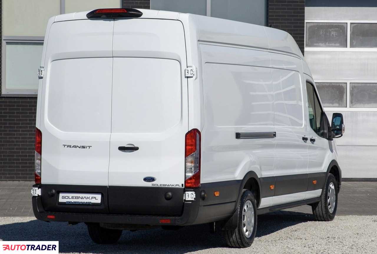 Ford Transit 2023 2
