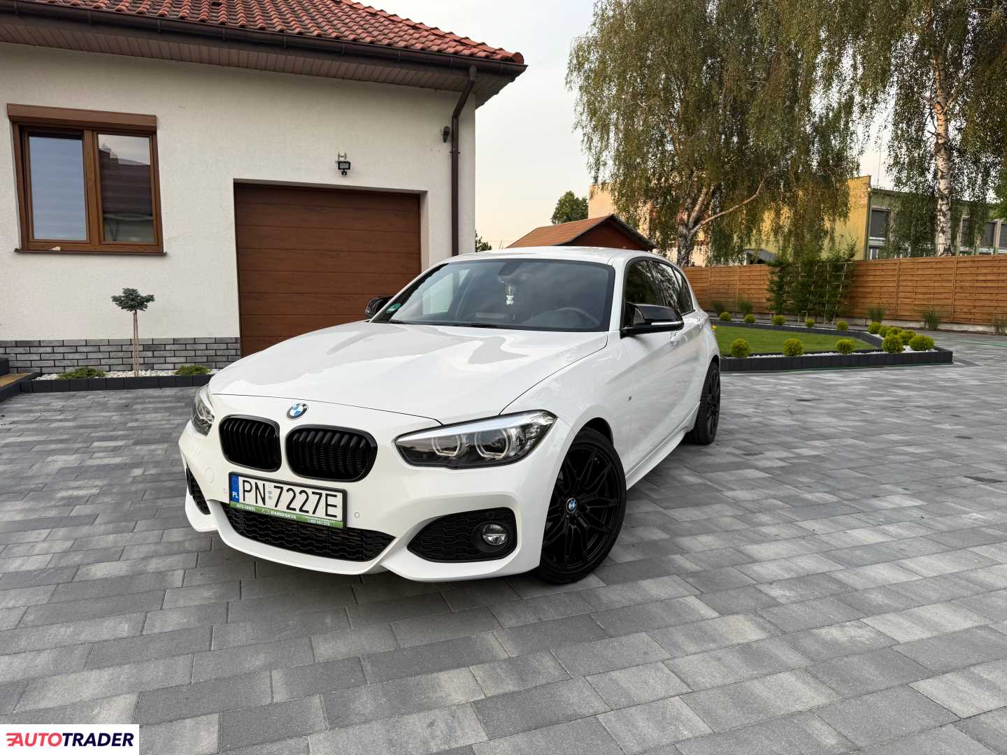BMW 118 2018 1.5 136 KM BMW 118 2018 1.5 136 KM