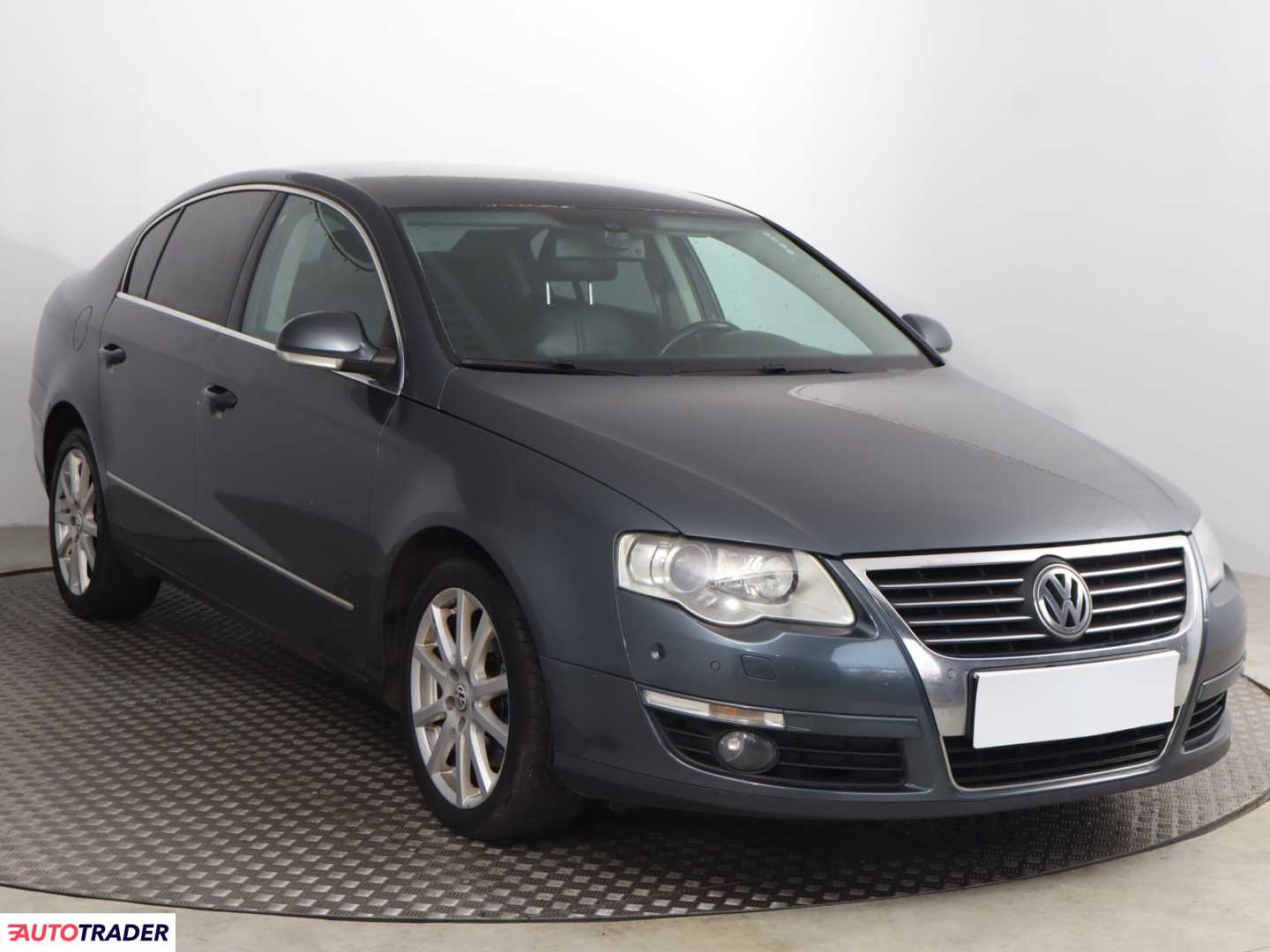 Volkswagen Passat 2009 2.0 167 KM