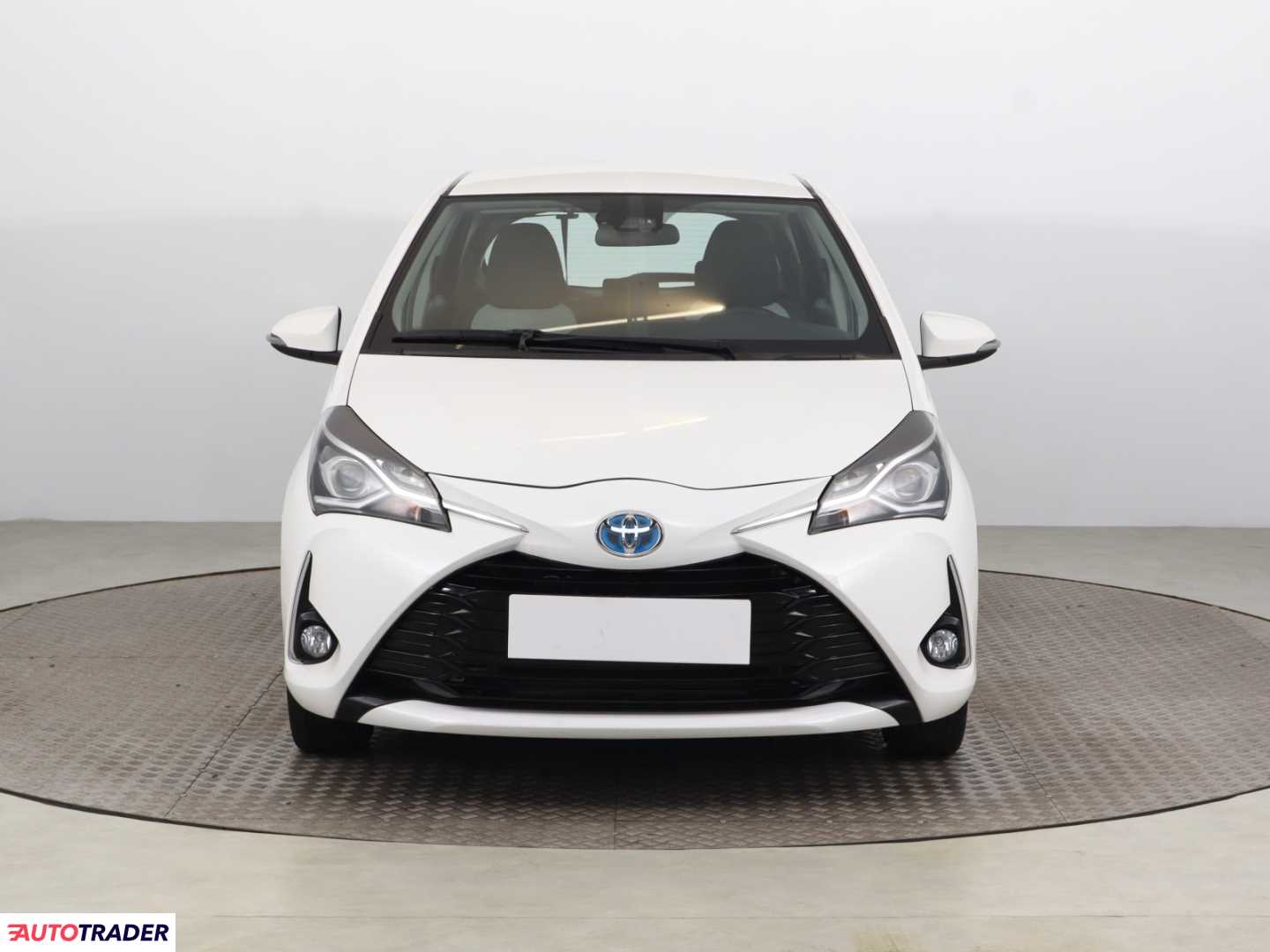 Toyota Yaris 2018 1.5 99 KM