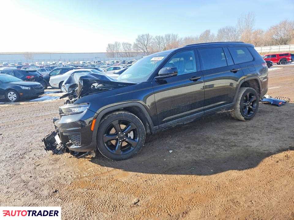 Jeep Cherokee 2025 3