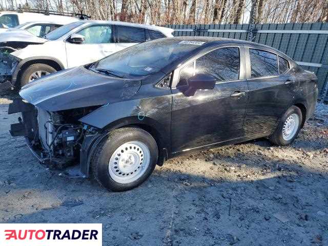 Nissan Versa 1.0 benzyna 2023r. (CANDIA)