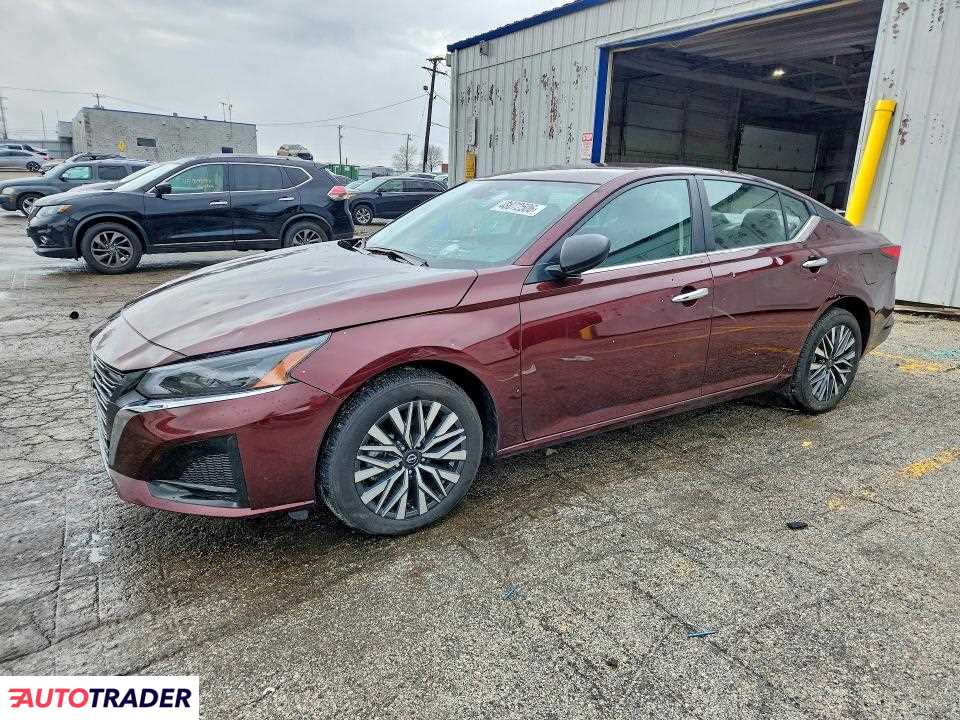Nissan Altima 2025 2