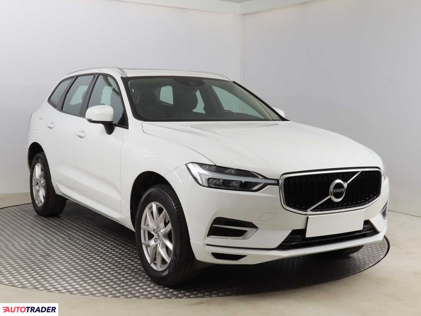 Volvo XC60 2017 2.0 402 KM