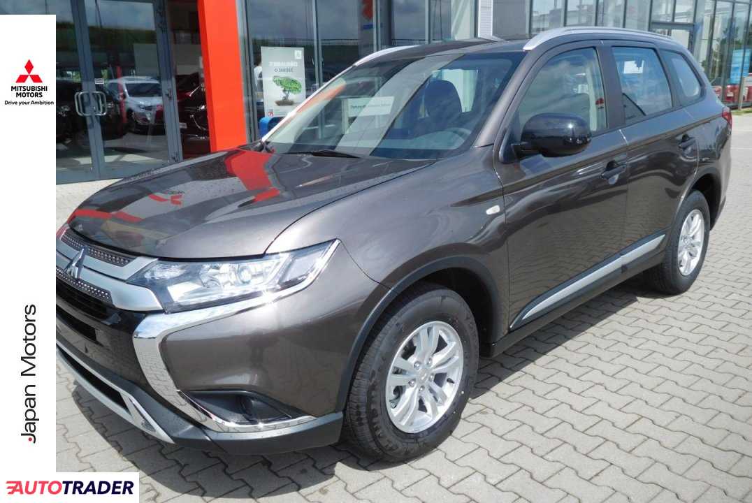 Mitsubishi Outlander 2019 2.0 150 KM Mitsubishi Outlander 2019 2.0 150 KM