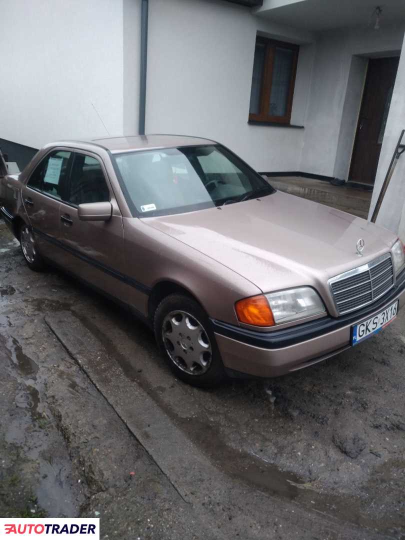 Mercedes C-klasa 1994 2.0 75 KM