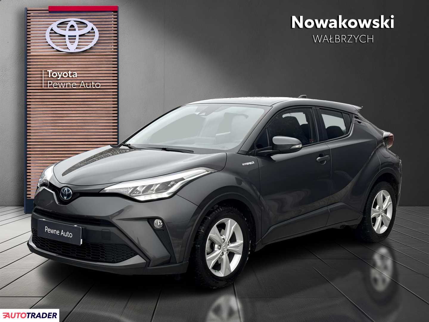 Toyota C-HR 2021 1.8 122 KM