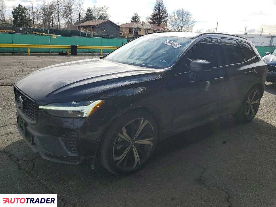 Volvo XC60 2022 2