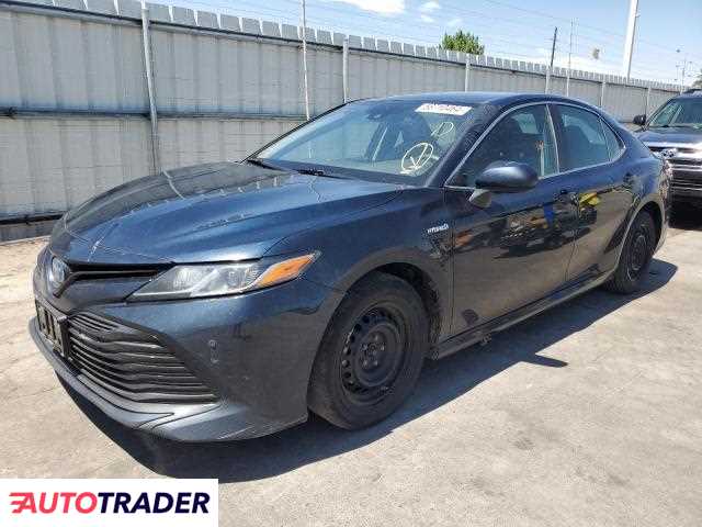 Toyota Camry 2.0 hybrydowy 2019r. (LITTLETON)