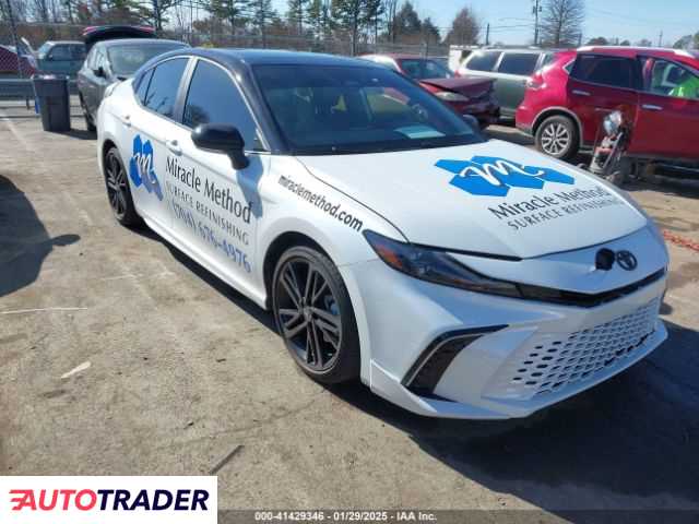 Toyota Camry 2025 2