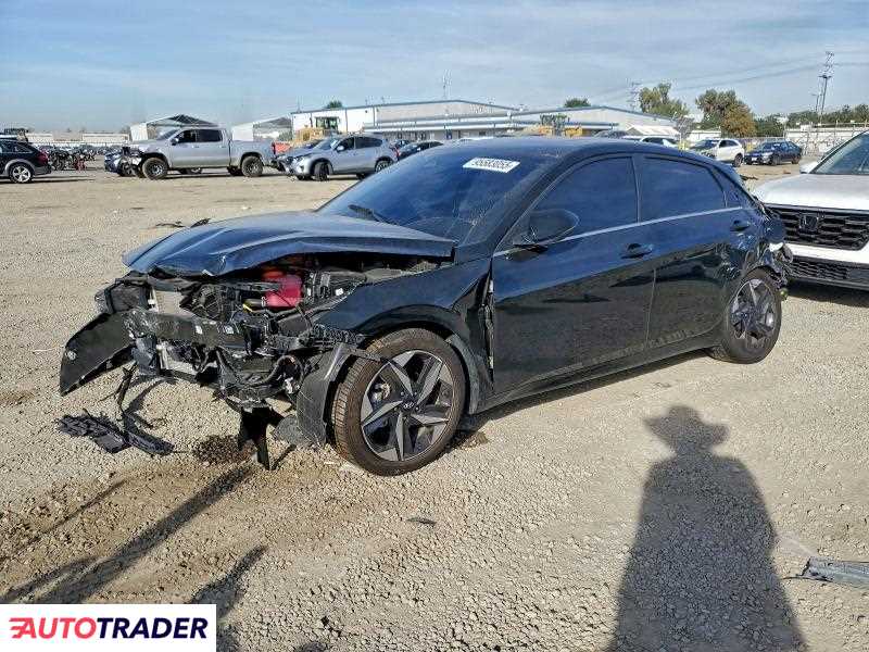 Hyundai Elantra 2023 1