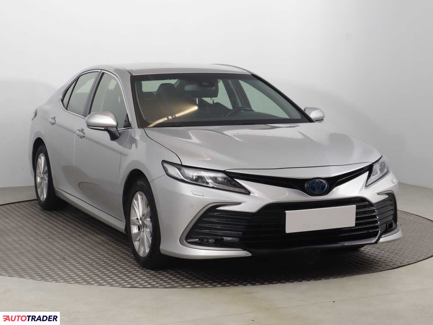 Toyota Camry 2021 2.5 214 KM