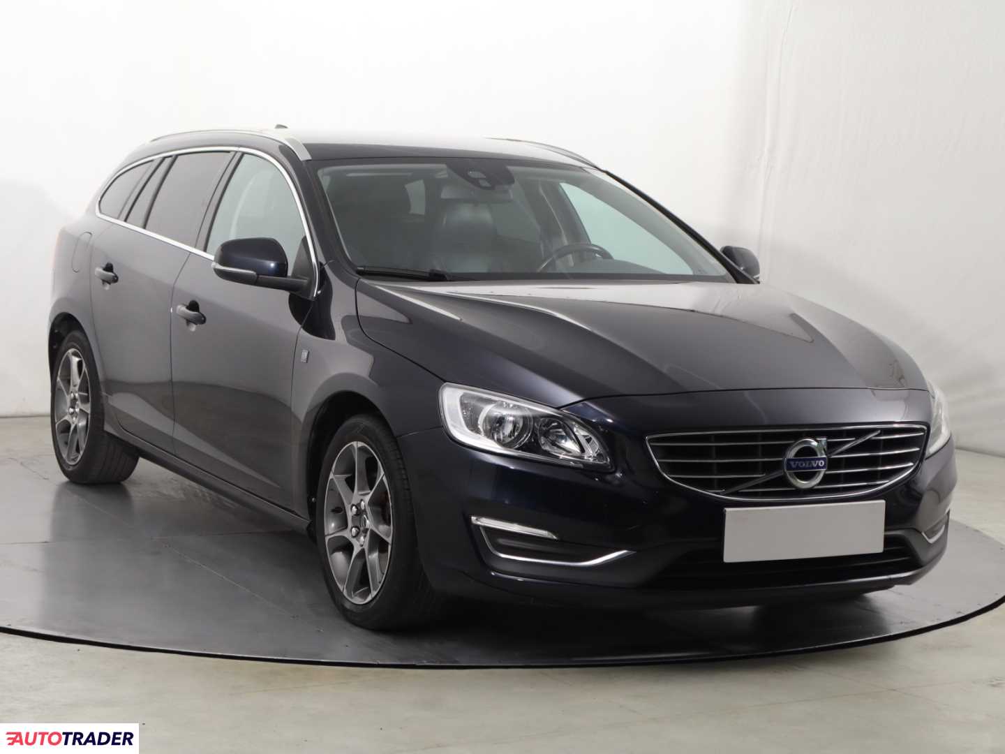 Volvo V60 2016 2.0 118 KM