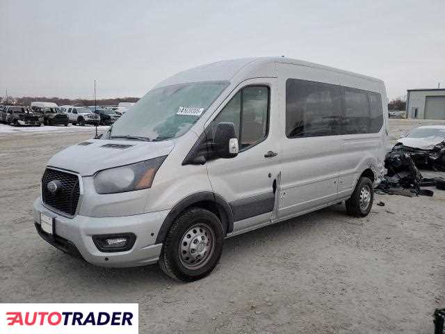 Ford Transit 3.0 benzyna 2024r. (KANSAS CITY)