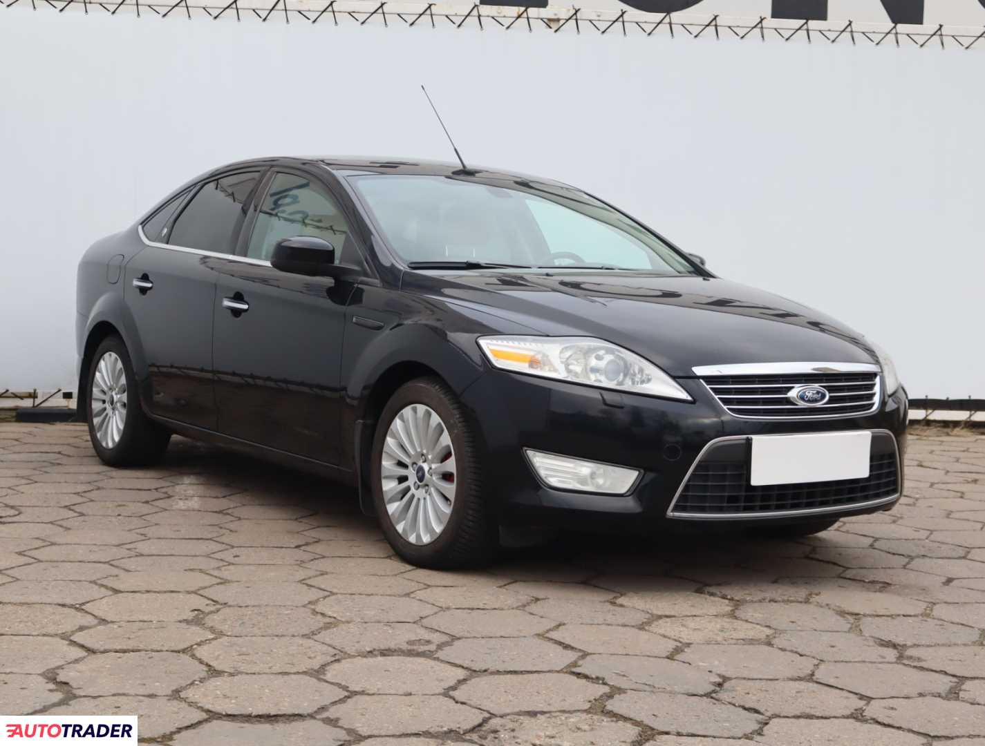 Ford Mondeo 2008 2.0 143 KM
