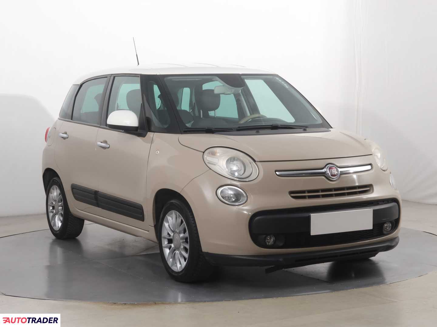 Fiat 500 L 2013 1.2 83 KM