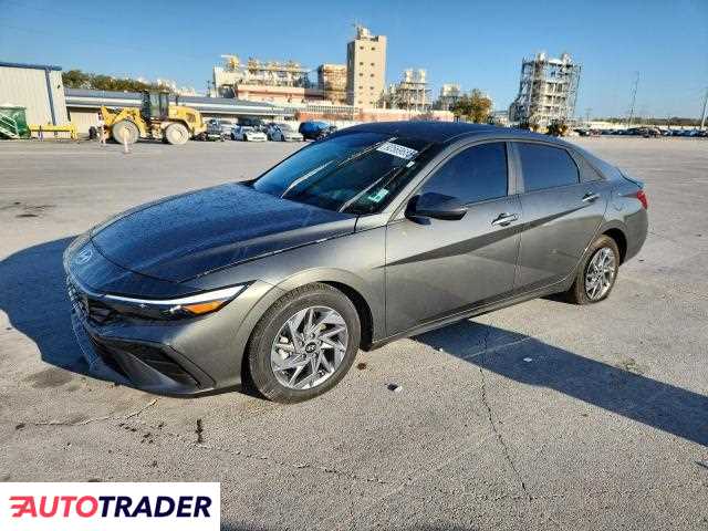 Hyundai Elantra 2025 1