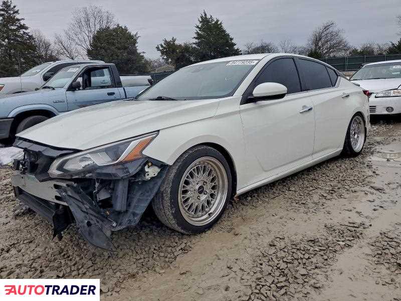 Nissan Altima 2021 2