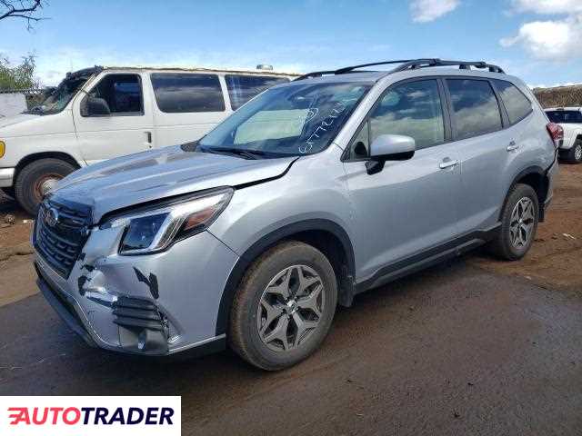 Subaru Forester 2.0 benzyna 2022r. (KAPOLEI)