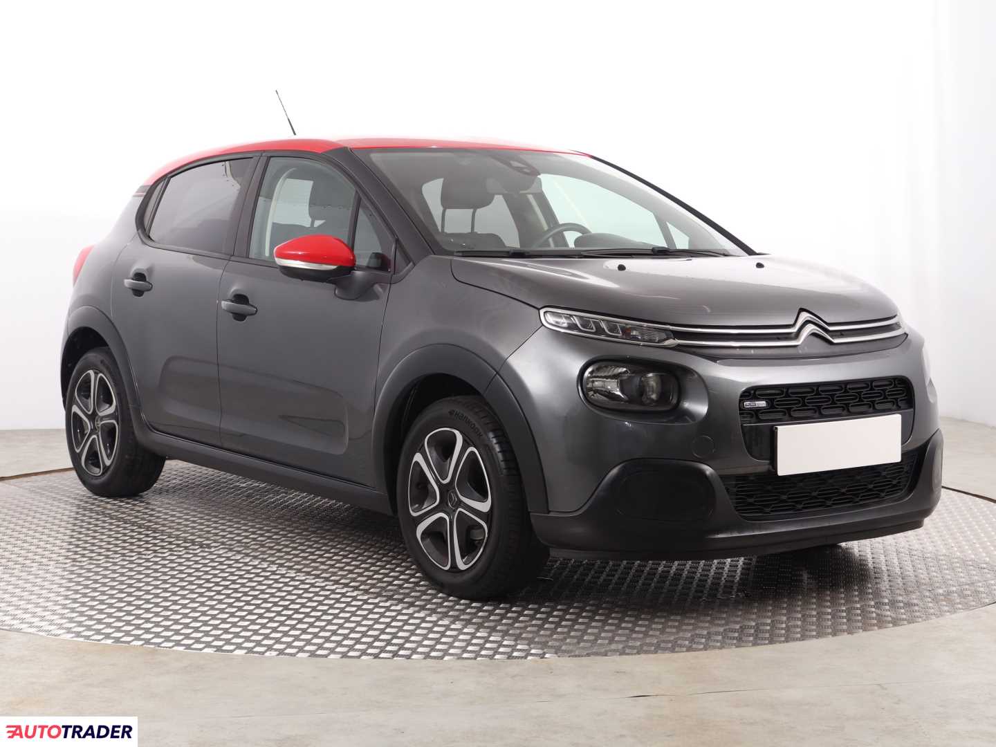 Citroen C3 1.2 80 KM 2017r. (Piaseczno)