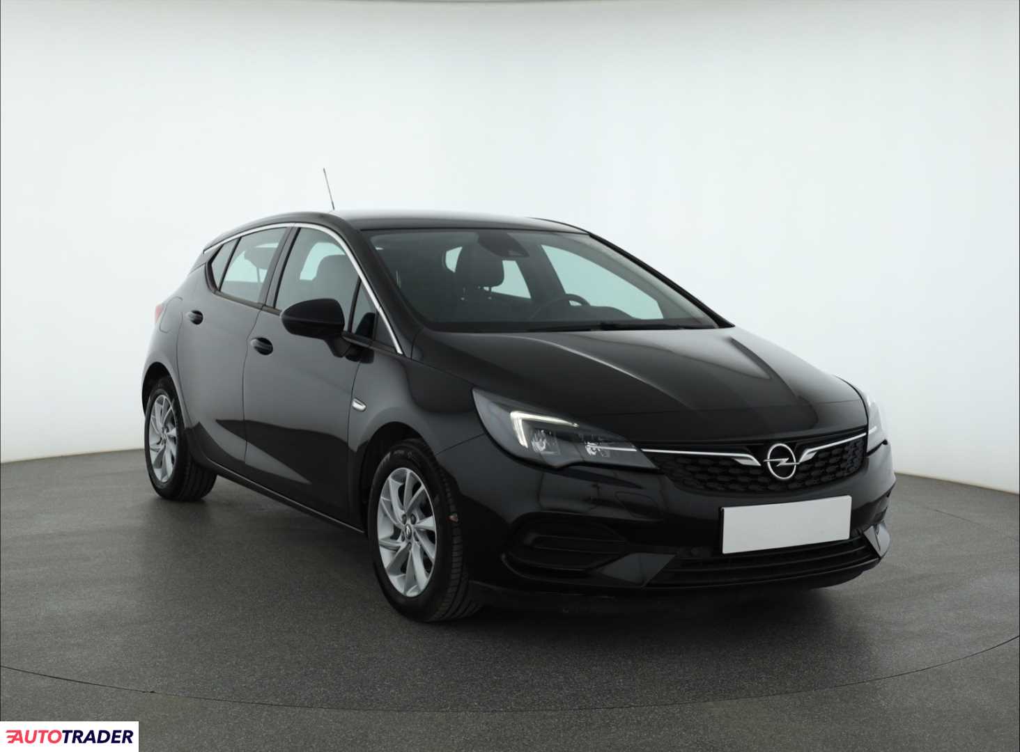 Opel Astra 2021 1.2 143 KM