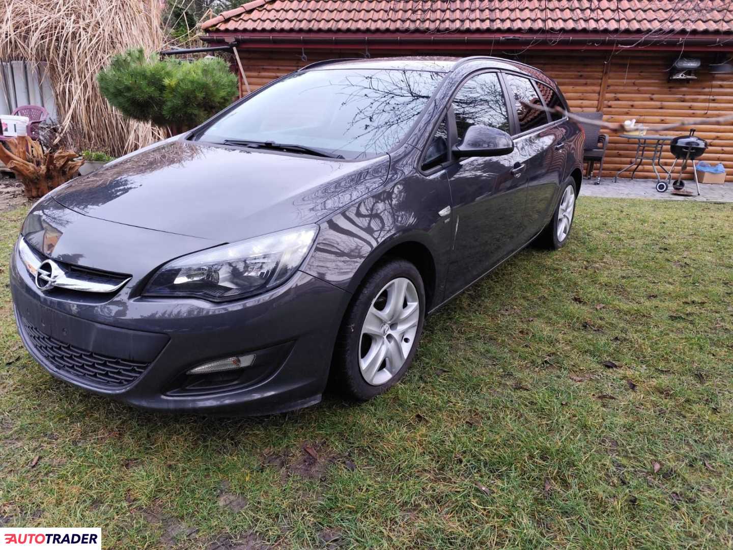 Opel Astra 2014 1.4 120 KM