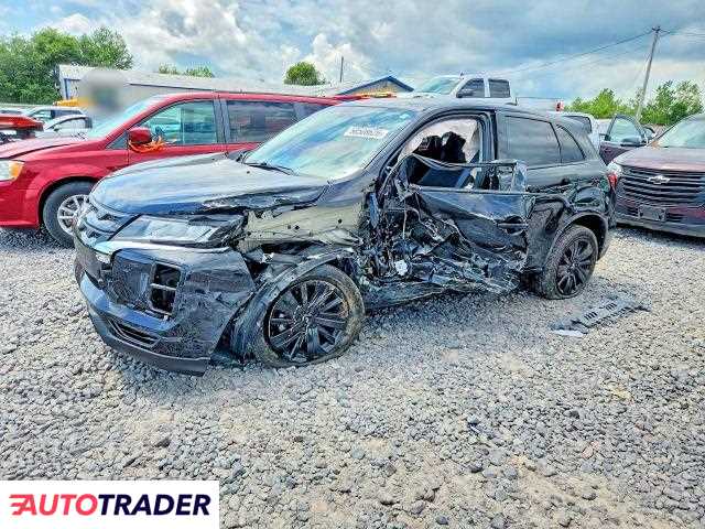 Mitsubishi Outlander 2024 2