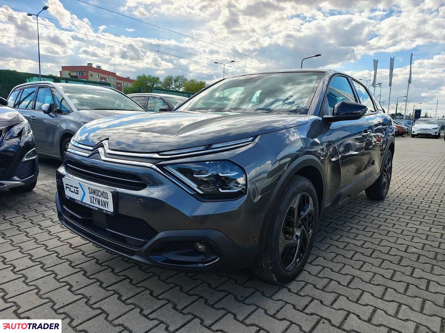 Citroen C4 2023 1.2 131 KM