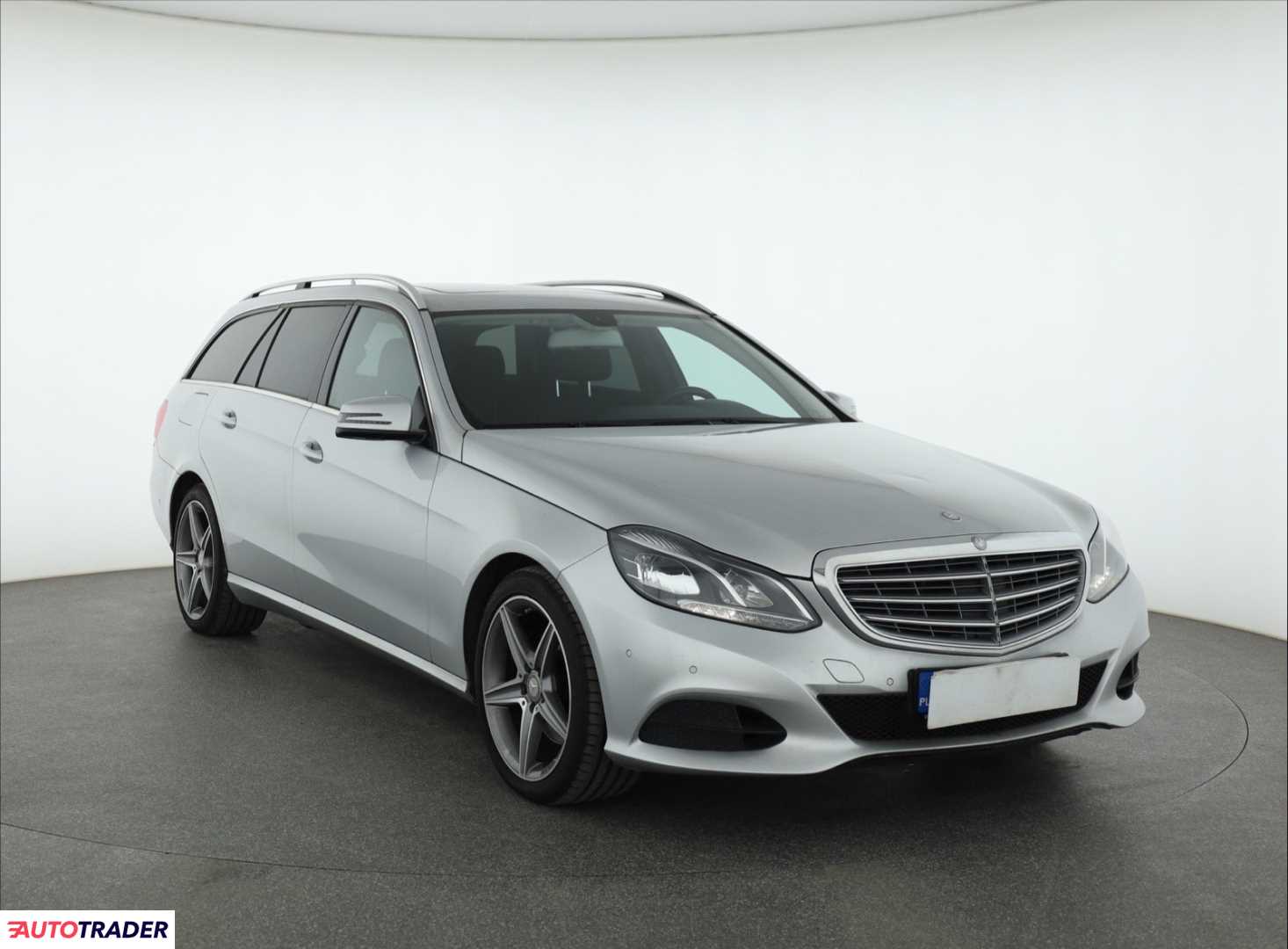 Mercedes E-klasa 2.1 201 KM 2013r. (Piaseczno)