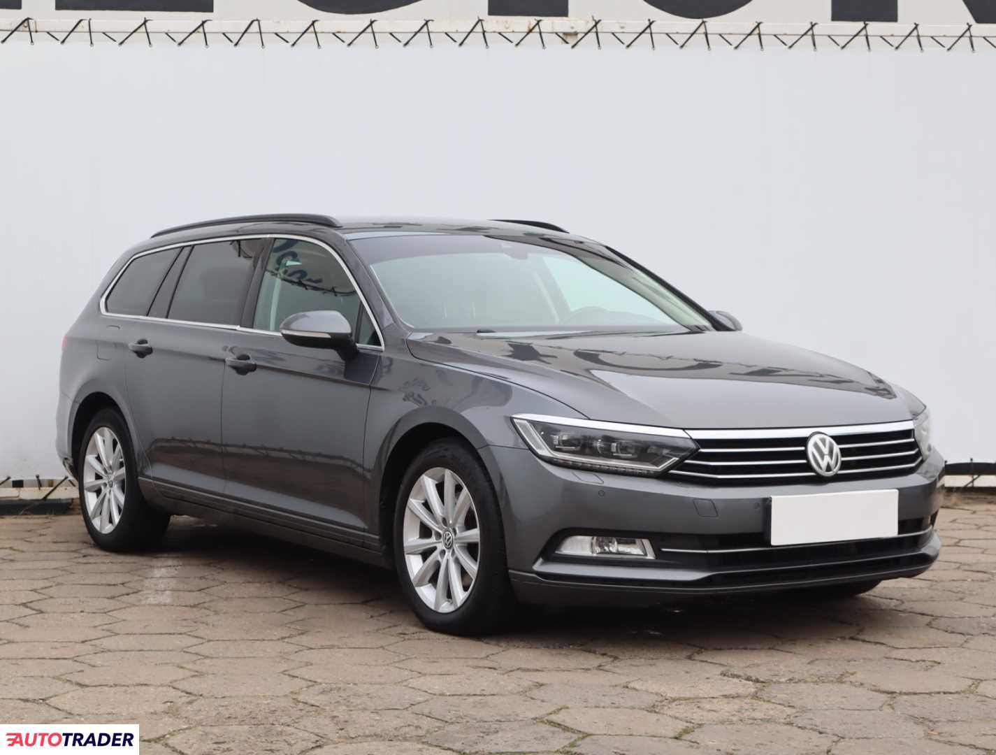 Volkswagen Passat 2015 2.0 147 KM