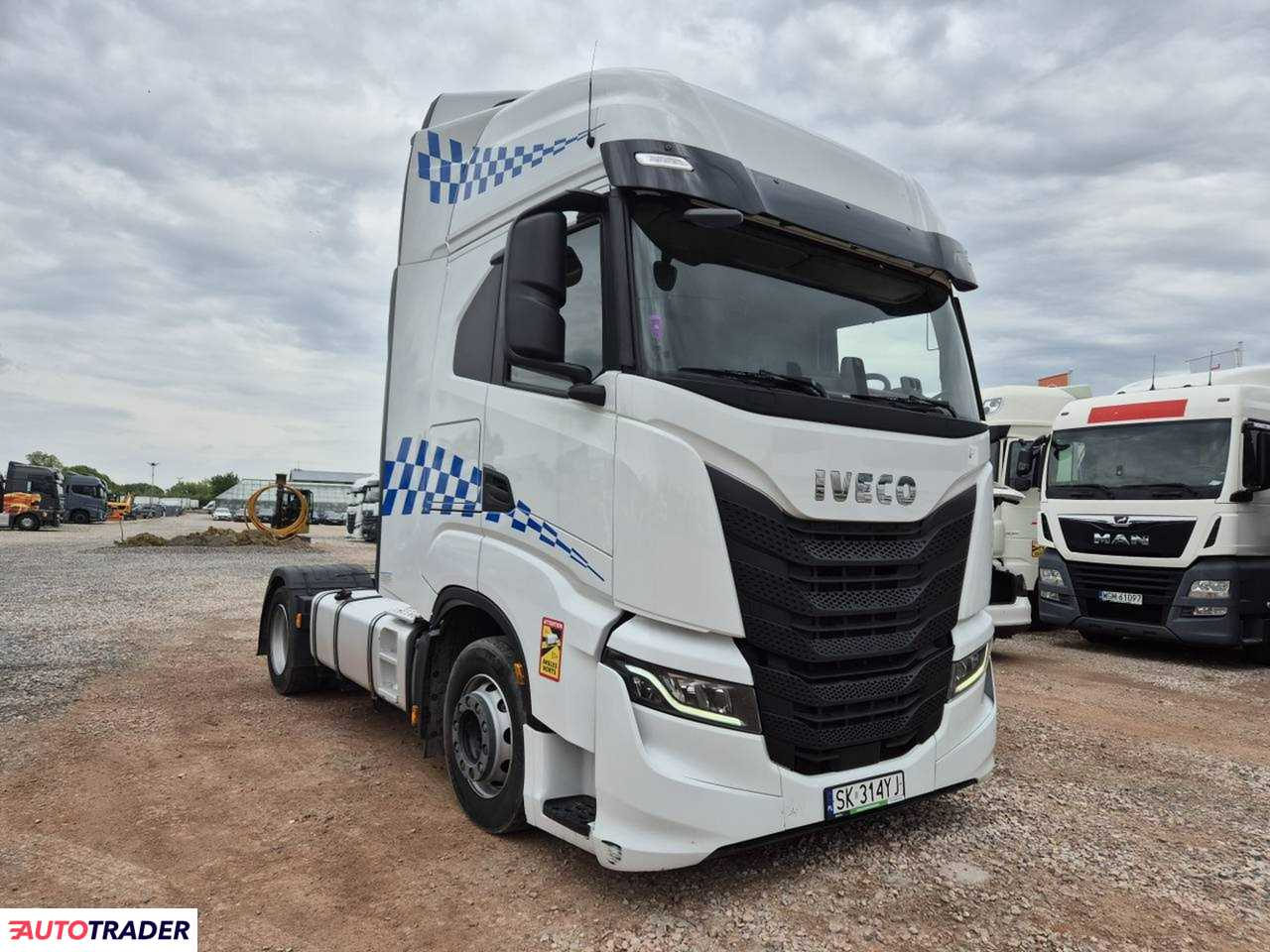 Iveco AS440ST/FP LT Iveco AS440ST/FP LT