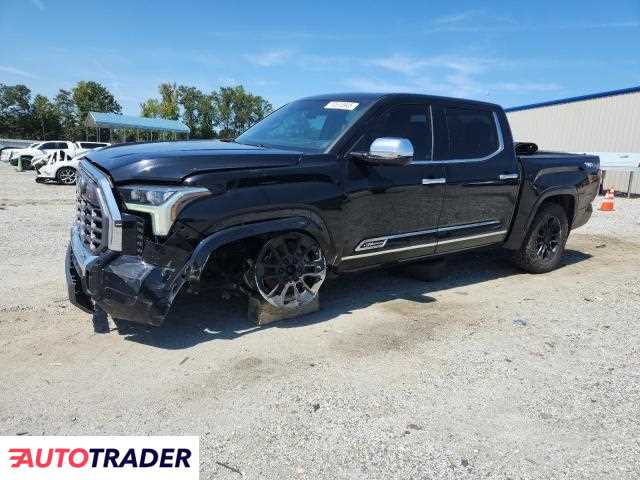 Toyota Tundra 2022 3