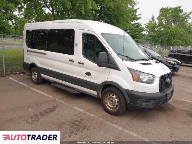 Ford Transit 2022 3