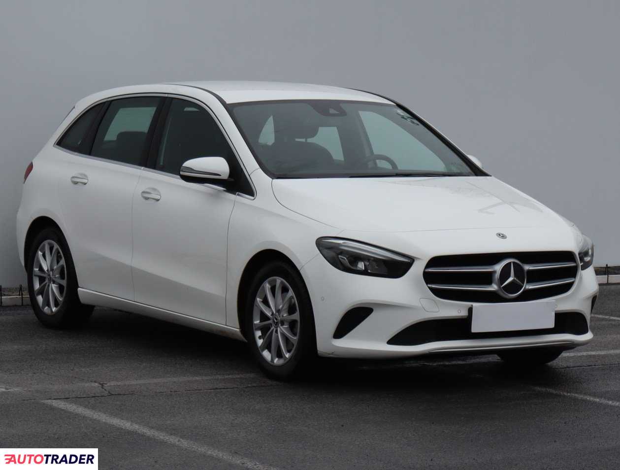 Mercedes B-klasa 2019 1.3 160 KM