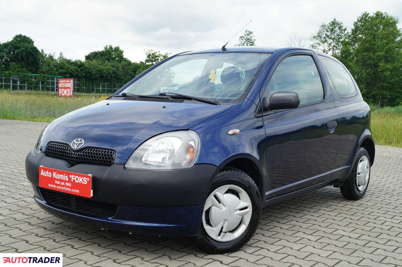Toyota Yaris 2001 1.0 75 KM Toyota Yaris 2001 1.0 75 KM