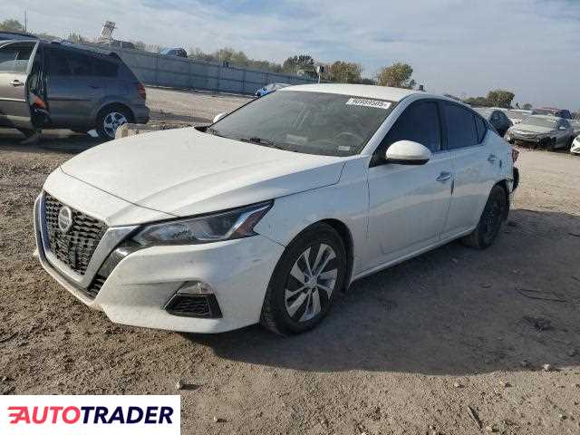 Nissan Altima 2020 2