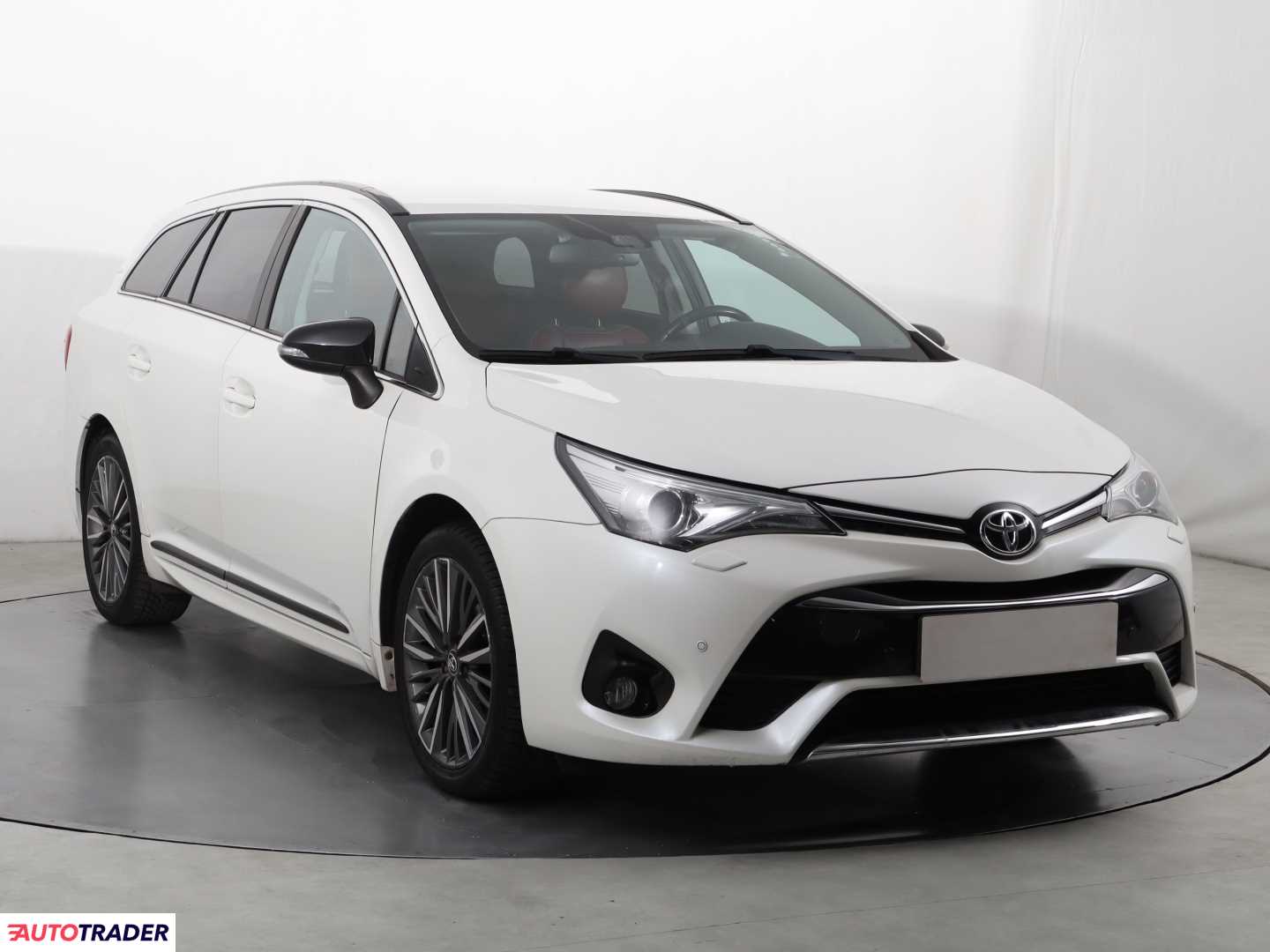 Toyota Avensis 2018 1.8 144 KM Toyota Avensis 2018 1.8 144 KM