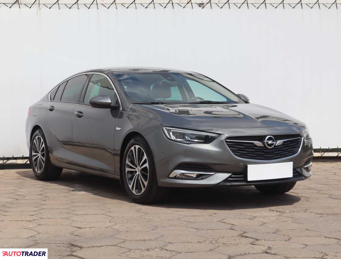 Opel Insignia 2019 1.6 197 KM
