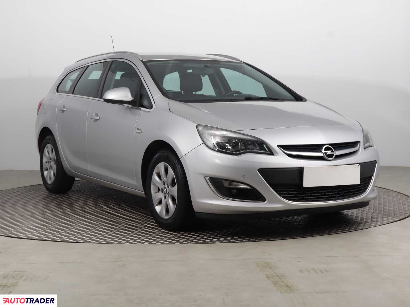 Opel Astra 2014 1.7 108 KM