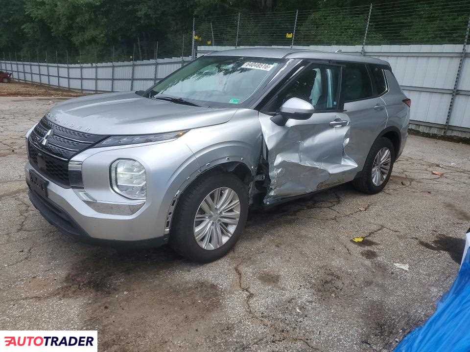 Mitsubishi Outlander 2023 2