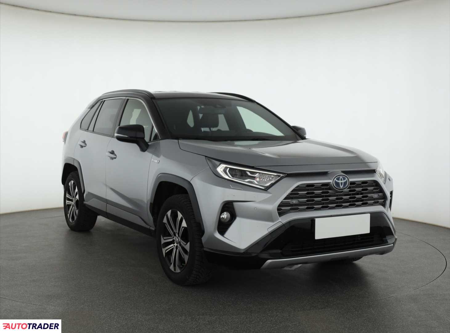 Toyota RAV 4 2020 2.5 214 KM