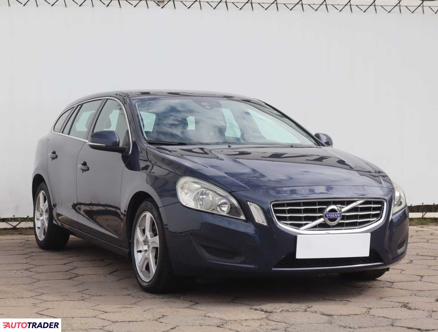 Volvo V60 2012 1.6 112 KM