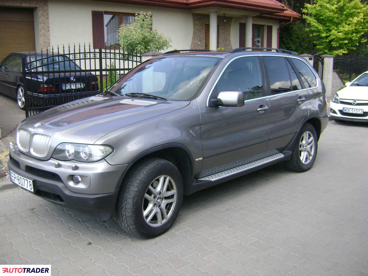 BMW X5 2004 4.4 320 KM