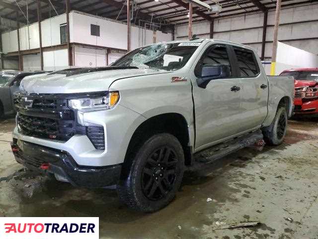 Chevrolet Silverado 2022 5