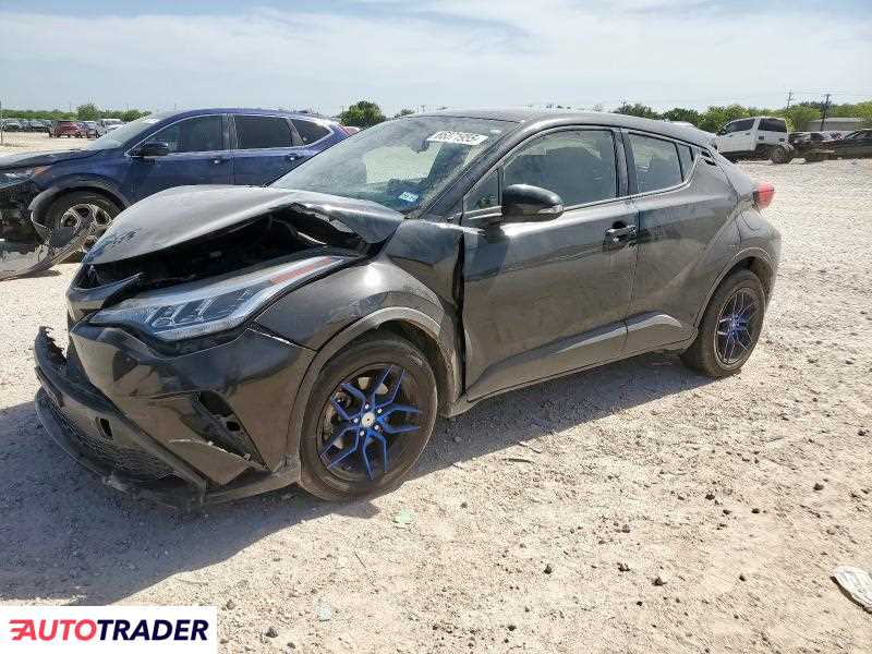 Toyota C-HR 2020 2 Toyota C-HR 2020 2